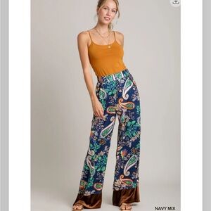790. Paisley velvet trim wide leg silky pant blue